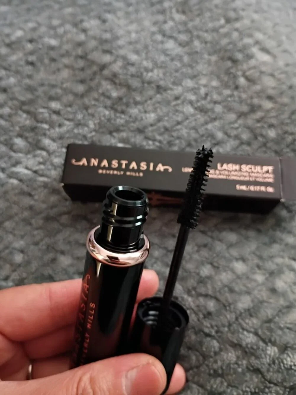 Anastasia Beverly Hills Lash Sculpt Lengthening & Volumizing Mascara 0.17FL OZ